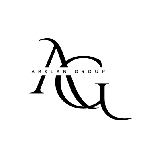 Home brown floral clean makeup artist circle logo (12)